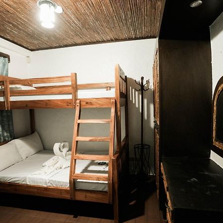 Casa De Celestina Private Resort Silang 외부 사진
