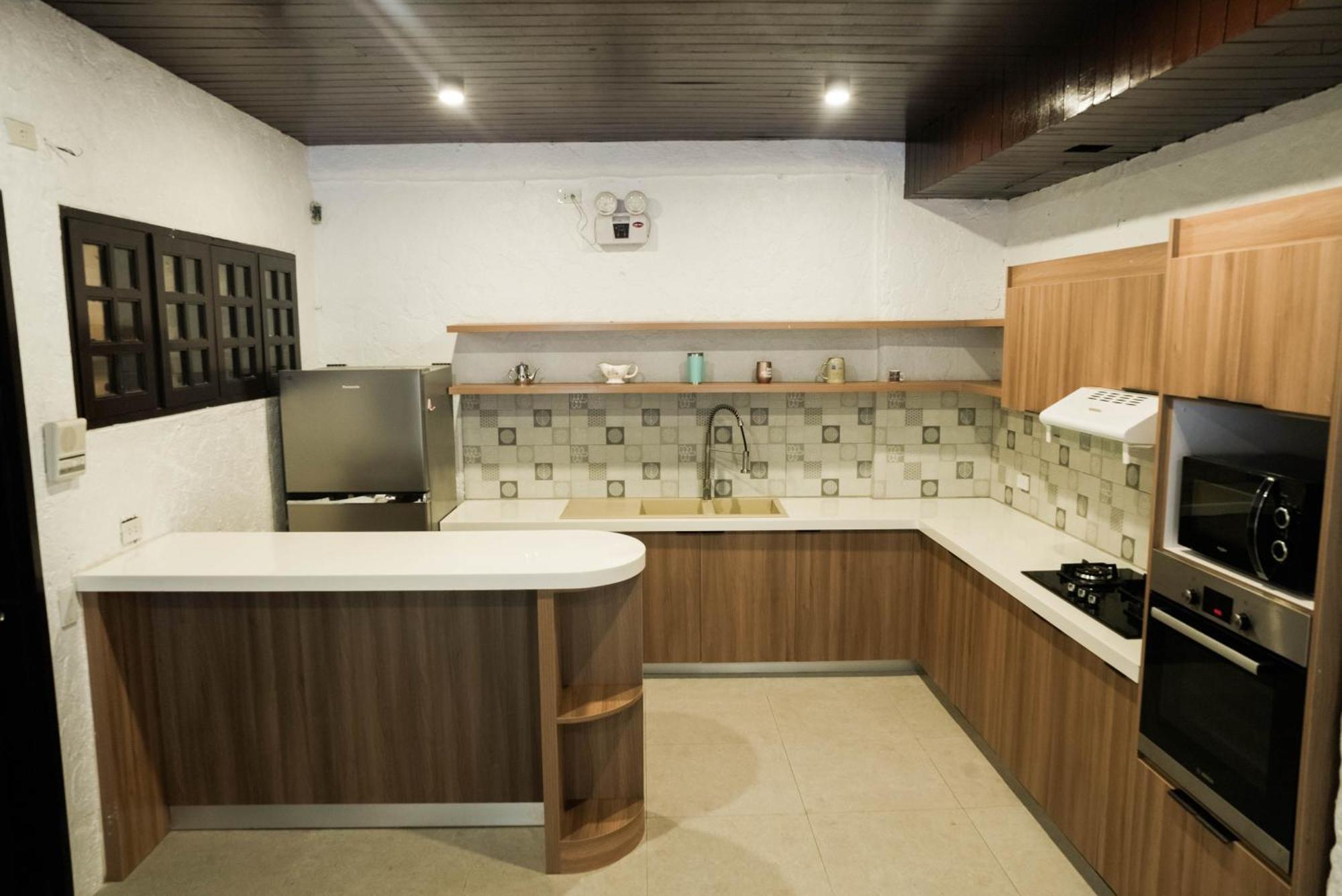 Casa De Celestina Private Resort Silang 외부 사진