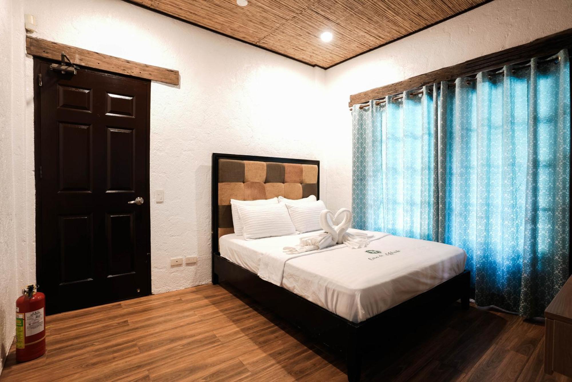 Casa De Celestina Private Resort Silang 외부 사진